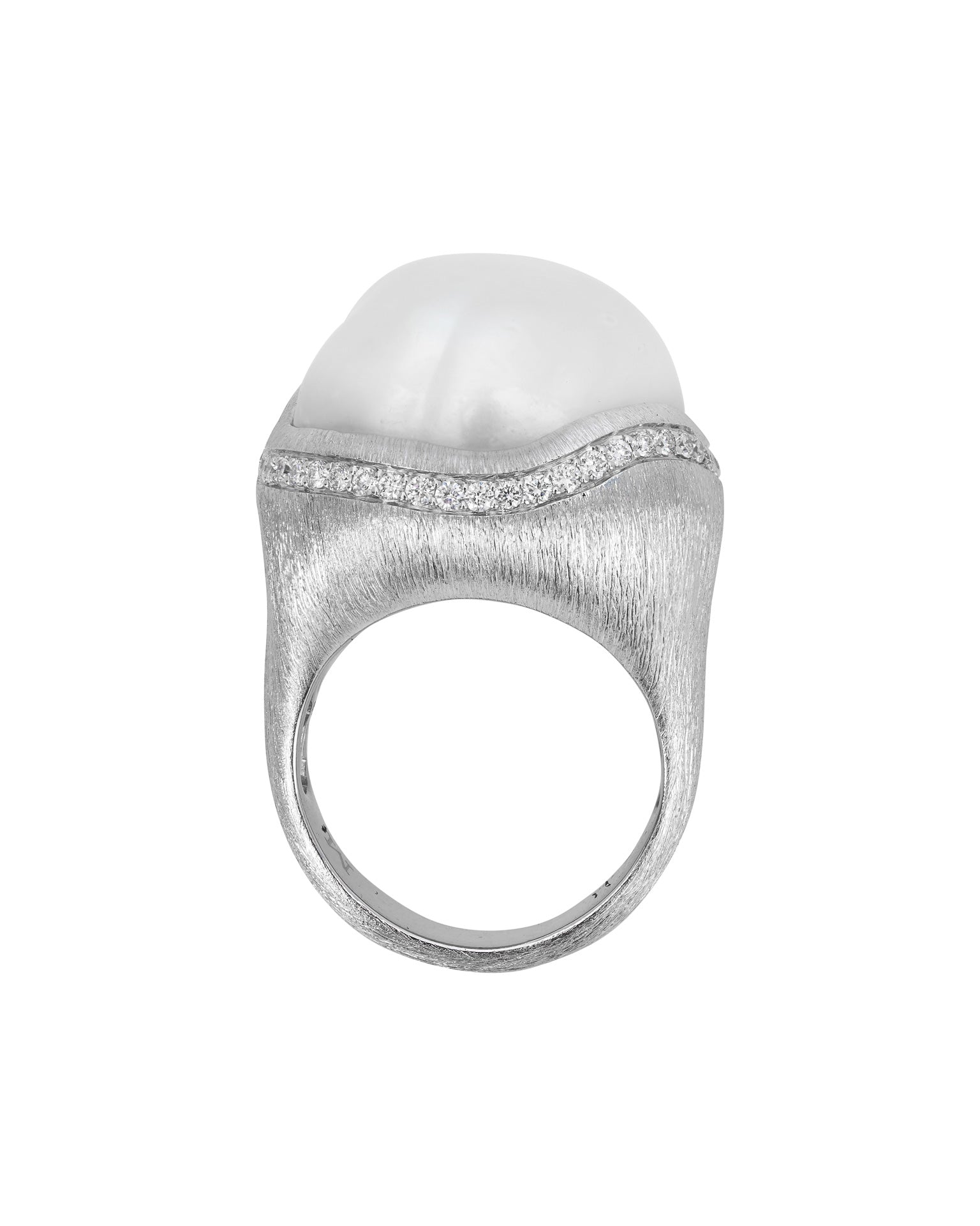 South Sea Pearl and Diamond Ring