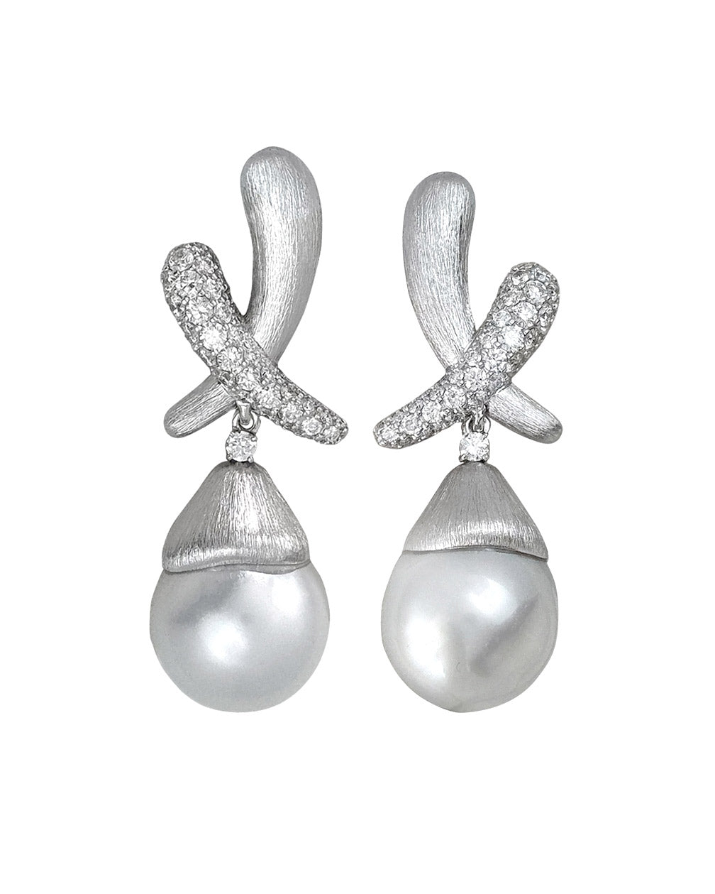Kiss Diamond with Pearl Drop Earrings